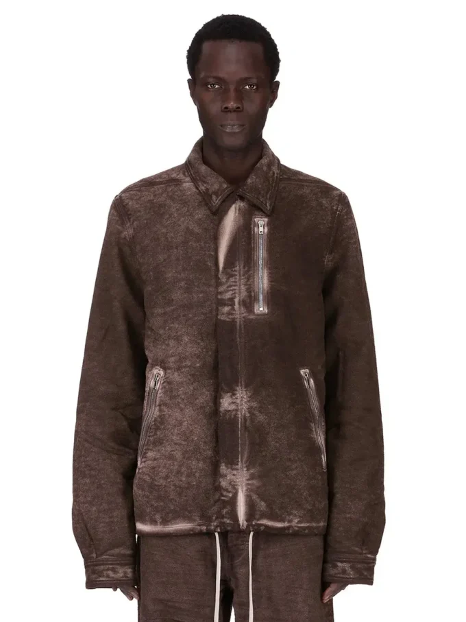 DRKSHDW FW25 CONCORDIANS VERDECKTE REISSVERSCHLUSSJACKE AUS DRKDUST GEBÜRSTETER BAUMWOLLE. DU02E7775BMO-78 DRKSHDW FW25 CONCORDIANS VERDECKTE REISSVERSCHLUSSJACKE AUS DRKDUST GEBÜRSTETER BAUMWOLLE. DU02E7775BMO-78