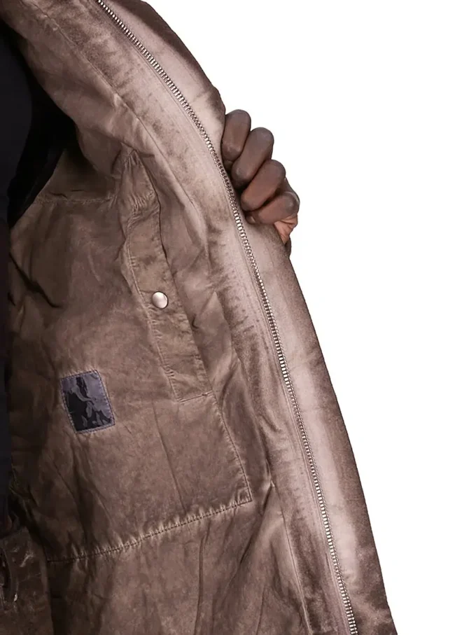 DRKSHDW FW25 CONCORDIANS VERDECKTE REISSVERSCHLUSSJACKE AUS DRKDUST GEBÜRSTETER BAUMWOLLE. DU02E7775BMO-78 DRKSHDW FW25 CONCORDIANS VERDECKTE REISSVERSCHLUSSJACKE AUS DRKDUST GEBÜRSTETER BAUMWOLLE. DU02E7775BMO-78